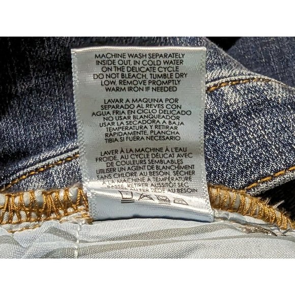 Cabi Button fly straight distressed slight paint  women's stretch Jeans 8 - Picture 9 of 9